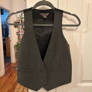 Bitten by Sarah Jessica Parker vest size small
